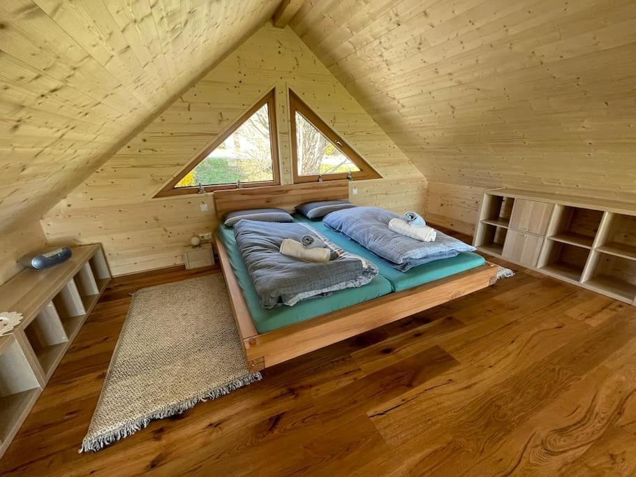 Zweistoeckiges Natur-Holzhaus Mit Berg- & Seesicht Horgenzell Dış mekan fotoğraf