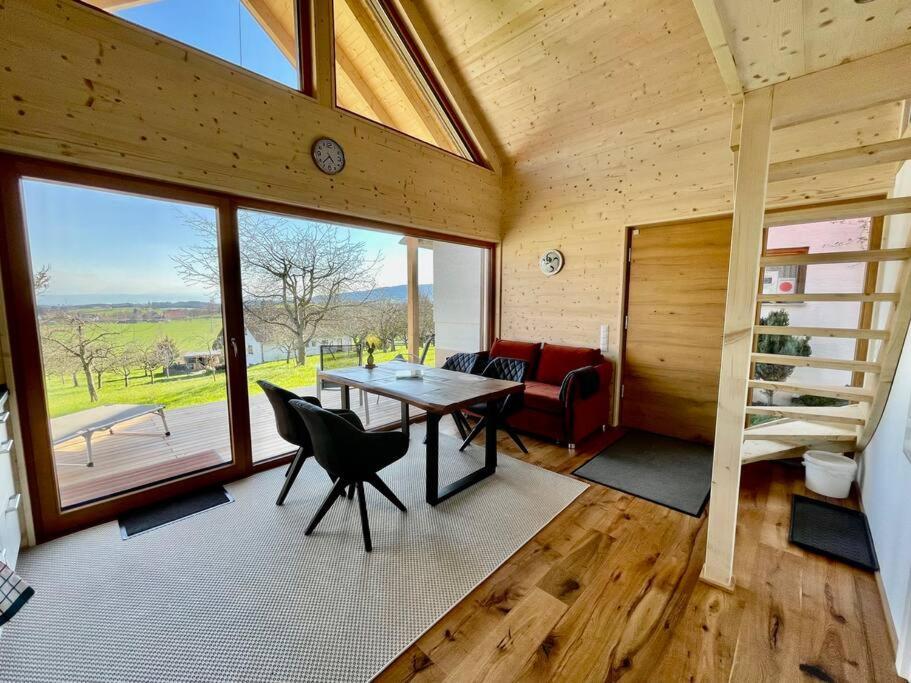 Zweistoeckiges Natur-Holzhaus Mit Berg- & Seesicht Horgenzell Dış mekan fotoğraf