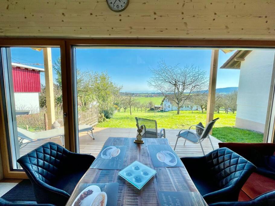 Zweistoeckiges Natur-Holzhaus Mit Berg- & Seesicht Horgenzell Dış mekan fotoğraf